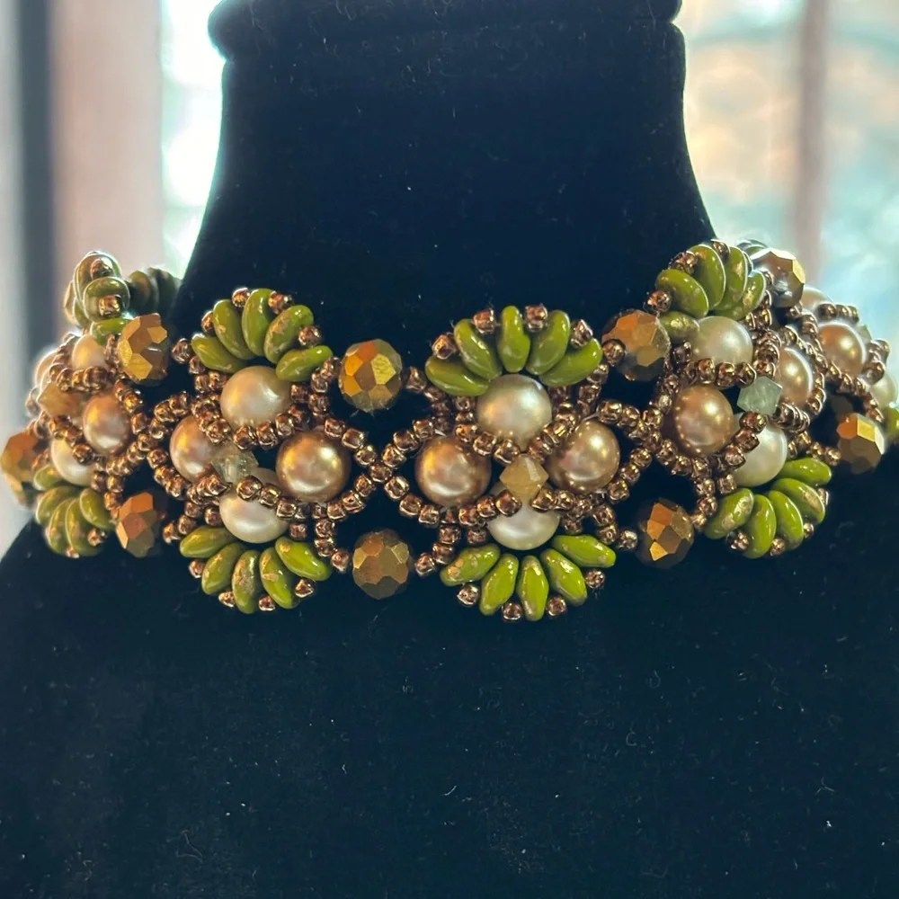 Hand crafted bracelet beige gold pearls tourmalines olive bronze beads gift box - Picture 8 of 10